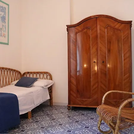 Del Melograno Villa *